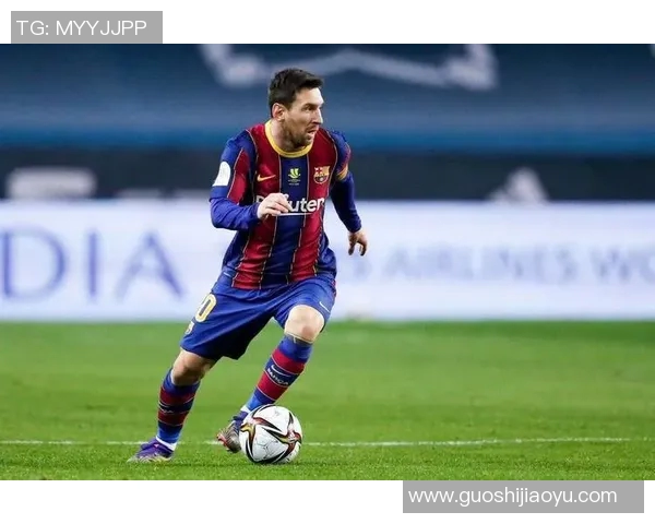 足球巨星传记与经典瞬间的精彩图片集锦