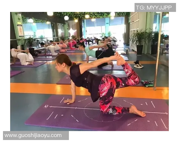 轻松掌握足球明星绘画技巧一秒钟学会的简单视频教程